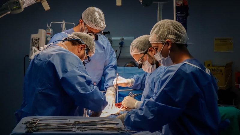 *Hospital Delphina Aziz realiza três transplantes em um único dia e reforça capacidade da rede estadual de alta complexidade*