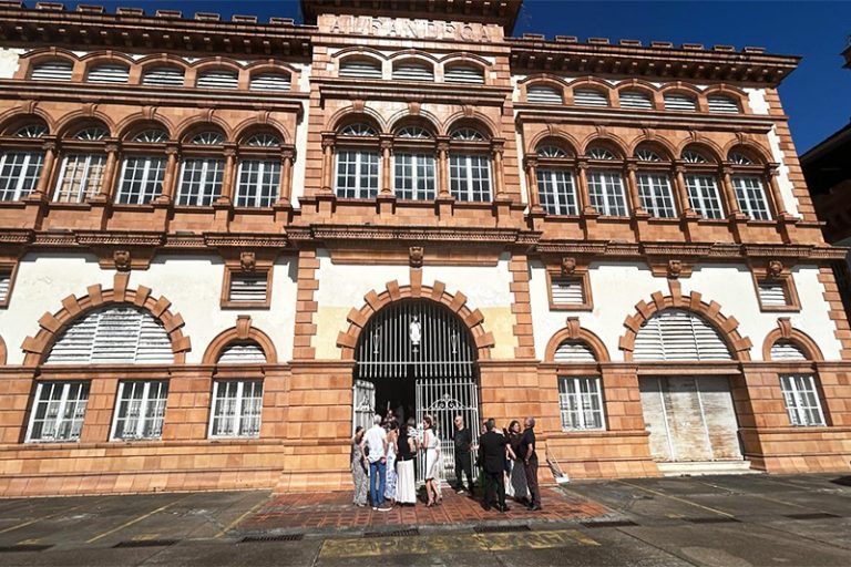 UEA vai restaurar prédio da Alfândega para instalar centro de estudos e artes