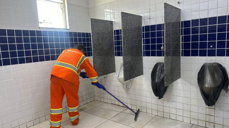 Após furtos até de vasos sanitários, Prefeitura testa novo modelo em terminal de Manaus
