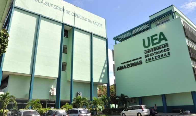 Justiça rejeita ação de professor contra associação da UEA e aplica multa por má-fé