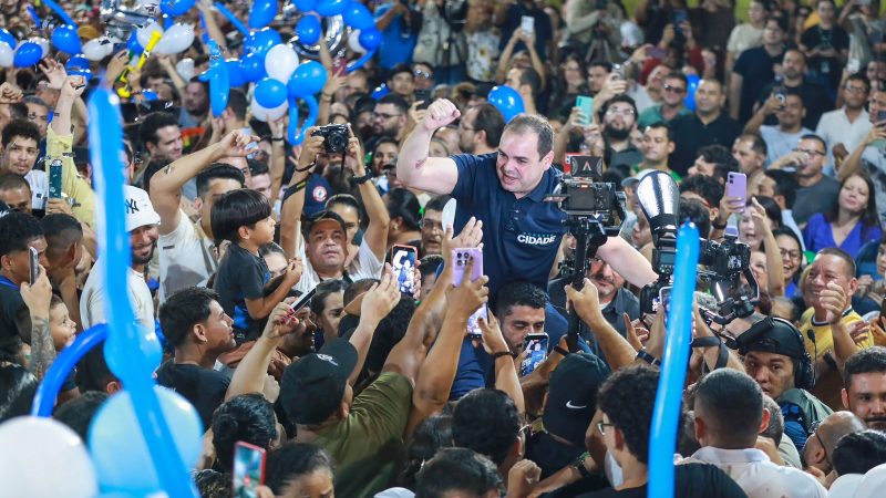 Roberto Cidade sobe o tom, critica adversários que tiveram muito tempo no poder e pouco fizeram pelo estado