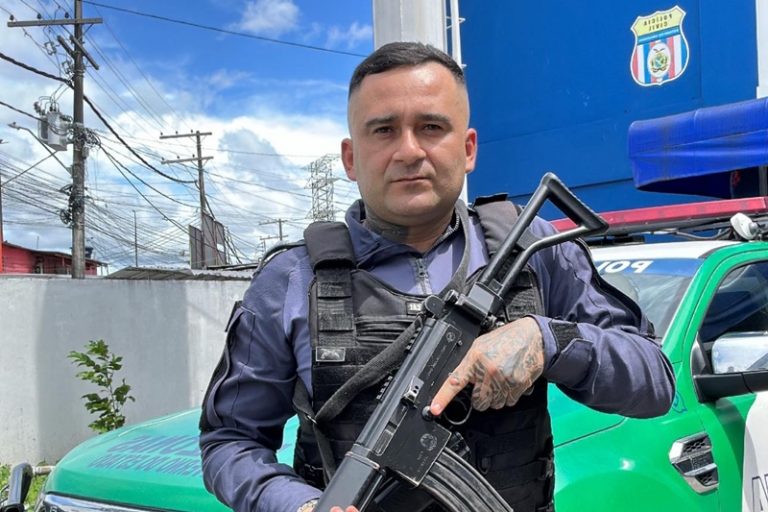 TRE-AM manda retirar posts de Sargento Salazar contra adversários