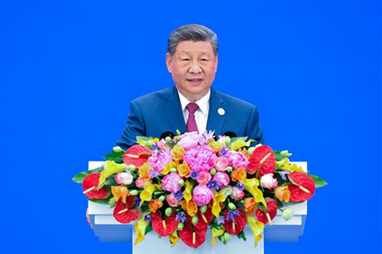 China anuncia plano de treinamento em IA para países dos Brics