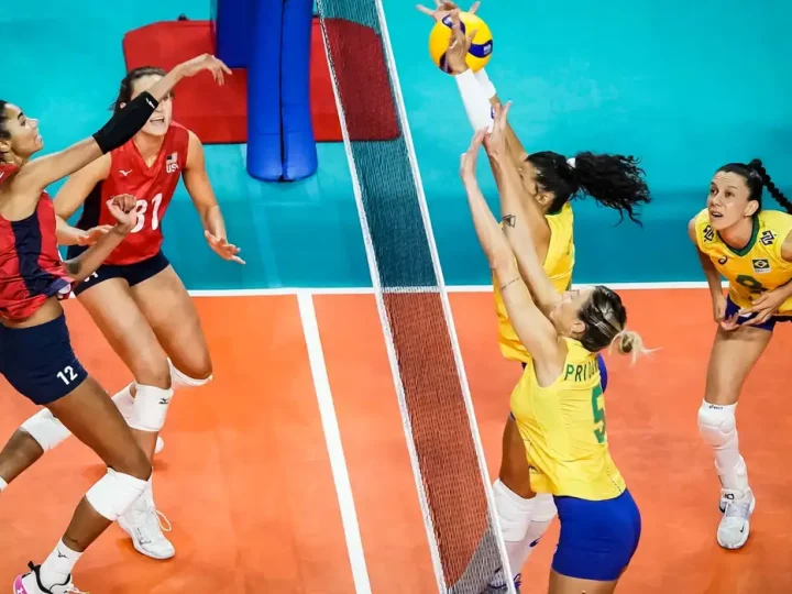 Brasil perde para os Estados Unidos por 3 a 0 no vôlei feminino