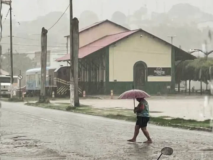 Inmet alerta para chuva intensa em cidades do Nordeste e do Norte
