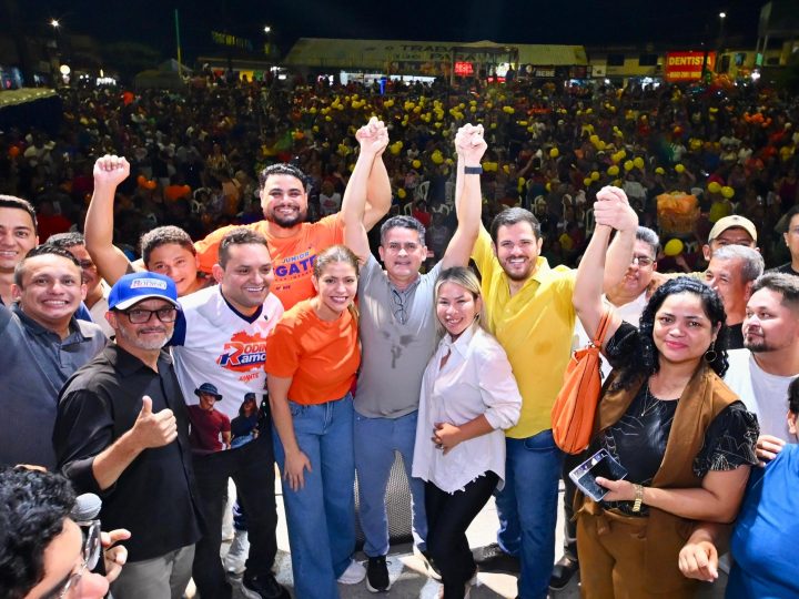 David reúne 4 mil pessoas no Jorge Teixeira e abre nova fase da pré-campanha em Manaus