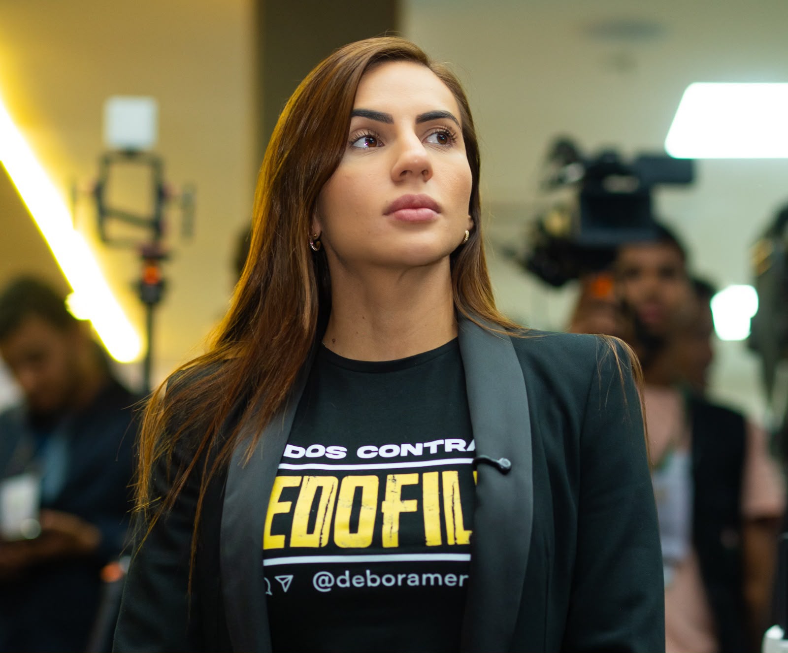 Débora Menezes soma 37 leis aprovadas em defesa da criança e do adolescente no Amazonas