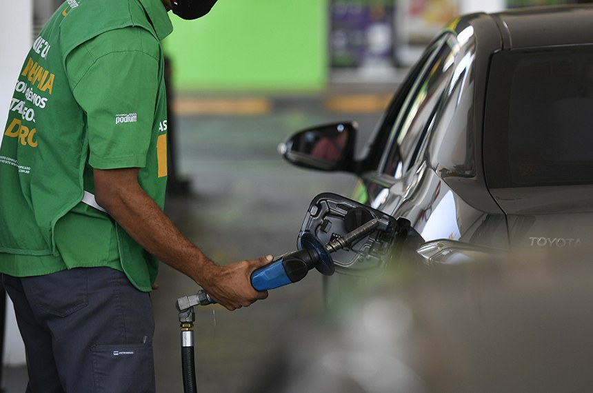 Governo abre crédito de R$ 3,33 bi para subsídio a combustíveis