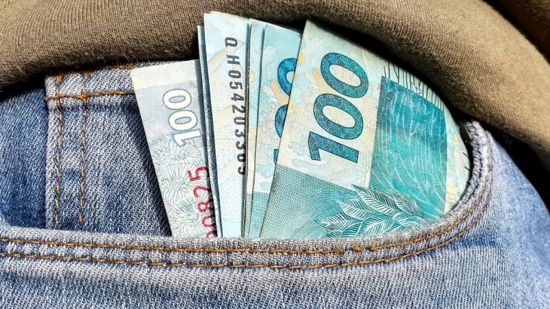 Beneficiários com NIS de final 8 recebem Bolsa Família de julho