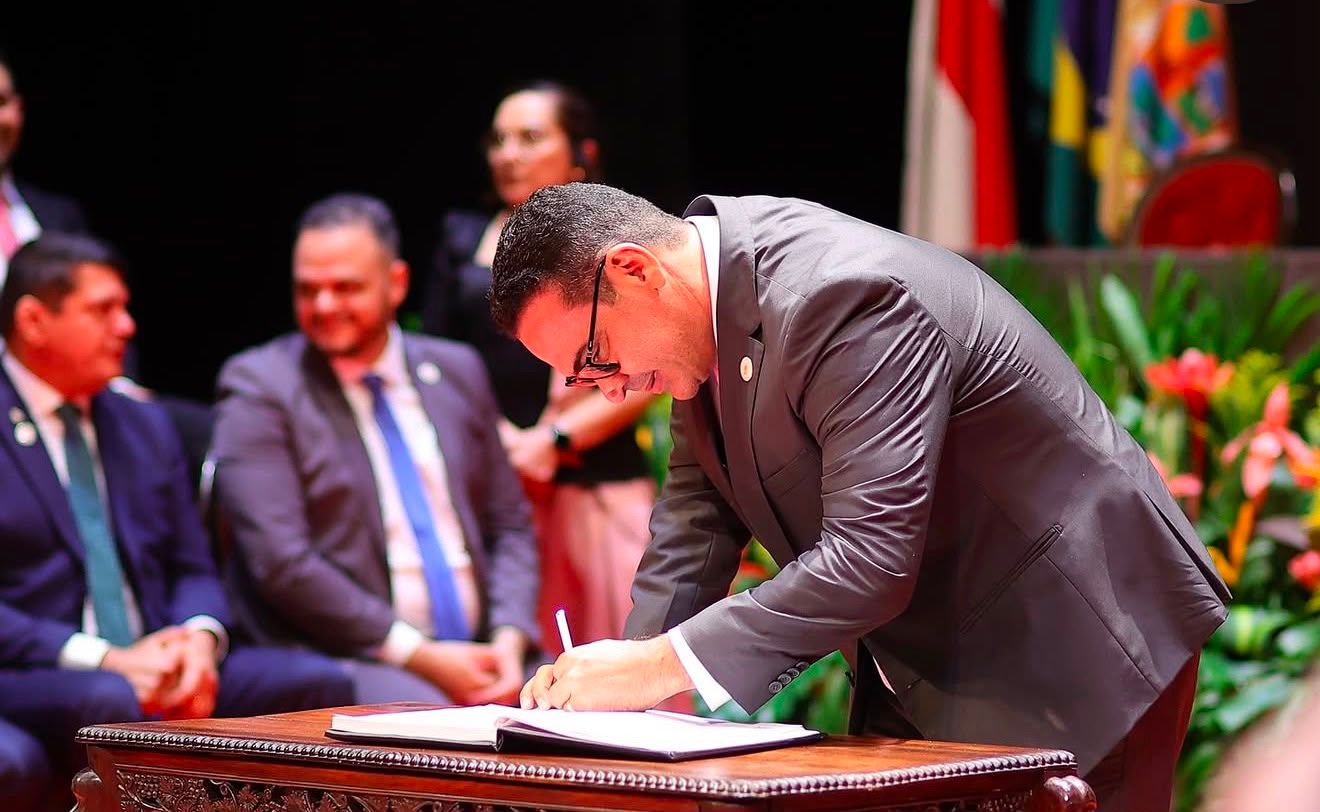 Justiça concede efeito suspensivo e Jaildo Oliveira permanece no cargo de vereador de Manaus