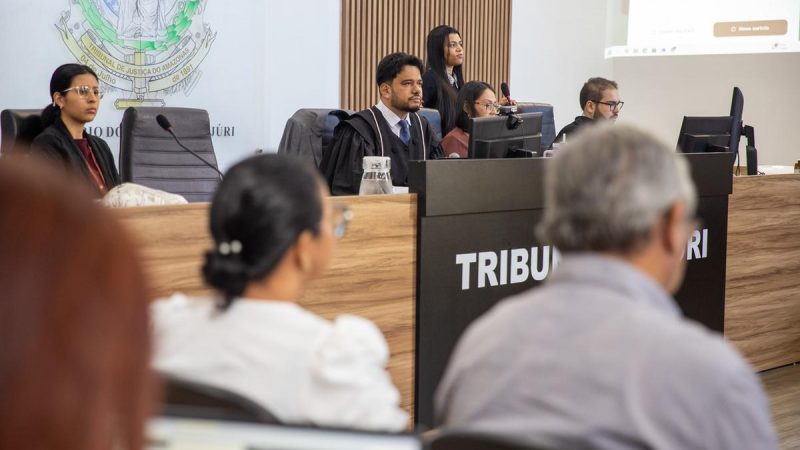 Júri por atropelamento que matou mãe e filho de 2 anos é suspenso