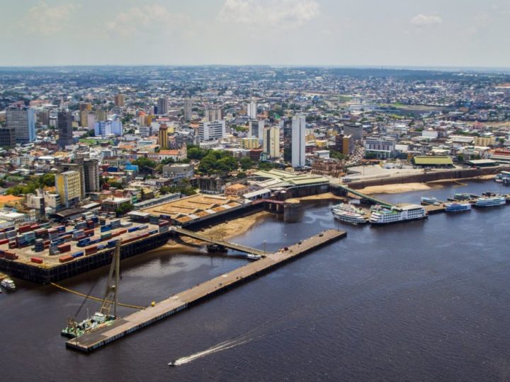 Manaus tem área do tamanho de 875 campos de futebol sujeita a deslizamentos