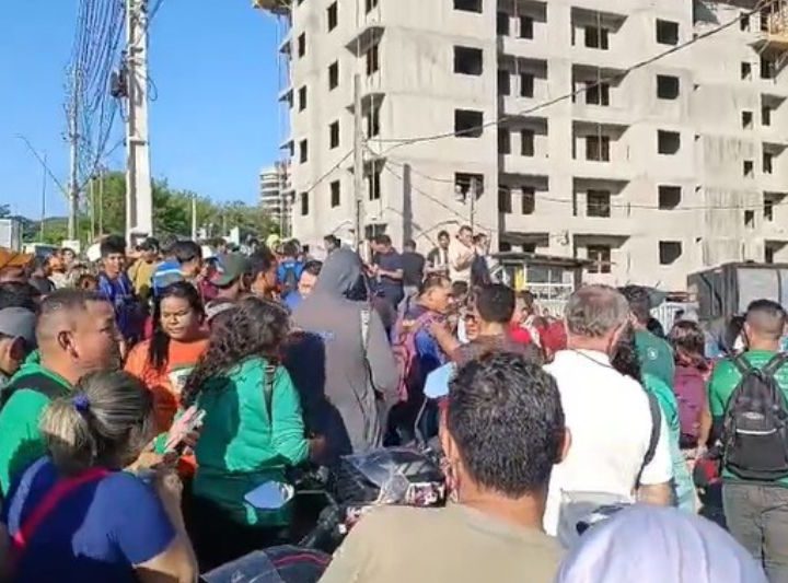 Patrões da construção civil e categoria fecham acordo e encerram a greve