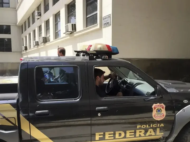 Operação investiga lavagem de R$ 7,6 bilhões em postos de combustíveis do RJ