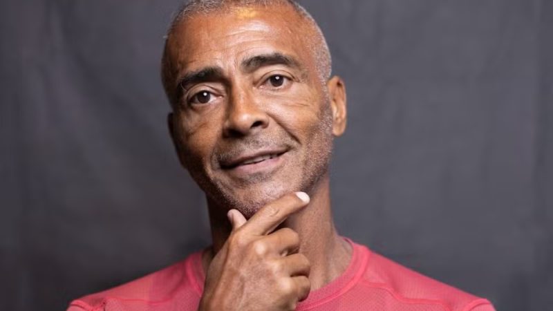 Justiça pede penhora do cachê de Romário na Copa para quitar dívida