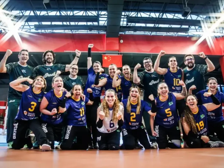 Brasil vence anfitriã China e vai à final do Mundial de vôlei sentado