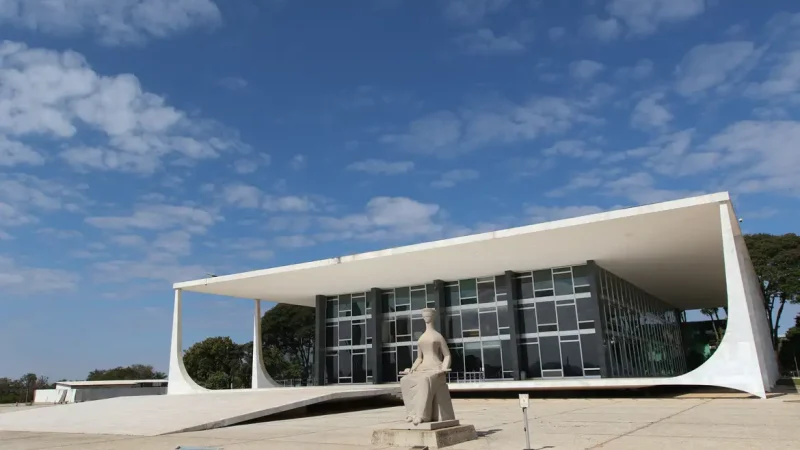 Defesa reforça pedido de manutenção da prisão domiciliar de Bolsonaro