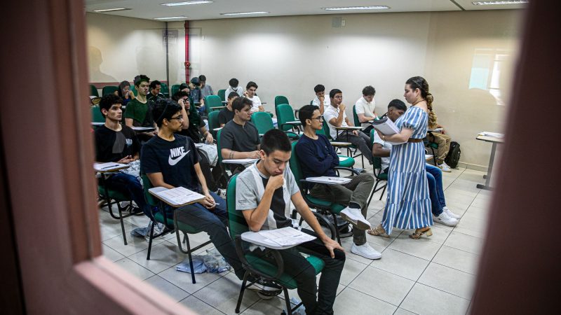 Prazo para pedir isenção da inscrição do Vestibular e SIS da UEA termina nesta sexta (24)