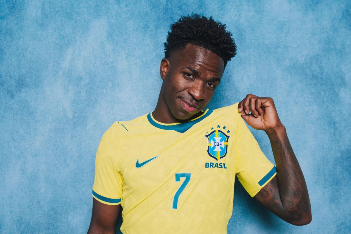 Vini Jr se pronuncia pela primeira vez após eliminação do Brasil da Copa do Mundo: ‘Peço desculpas’