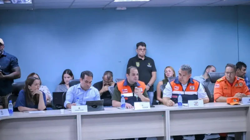 Amazonas prepara operação para enfrentar estiagem com alimentos, água e combate a queimadas