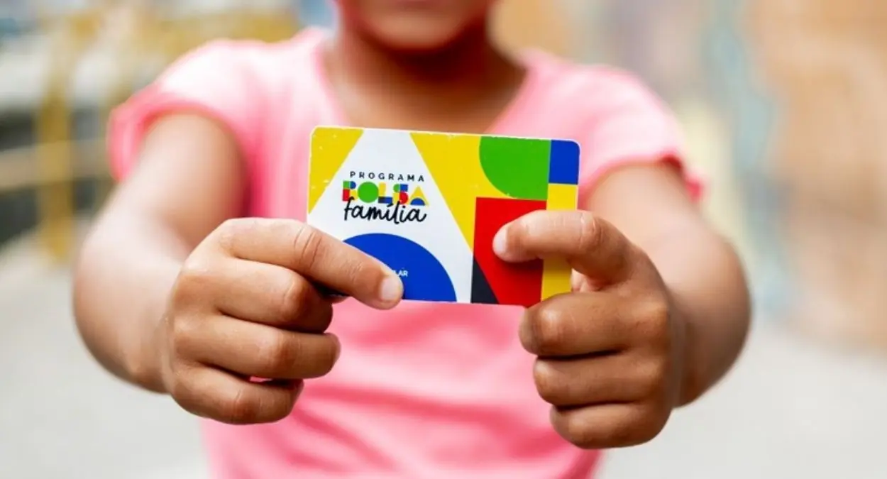 Beneficiários com NIS de final 5 recebem Bolsa Família de agosto