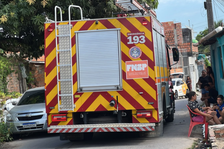 Duas crianças morrem em incêndio enquanto dormiam sozinhas em casa