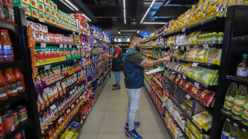 Cesta básica fica mais barata em Manaus e registra queda de 5,18% em agosto