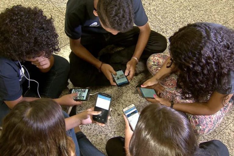 Internet: provedores devem divulgar acesso de crianças e adolescentes