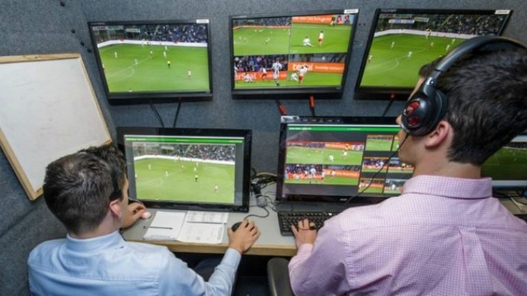 Árbitro de vídeo terá mais poder em jogos do Brasileirão