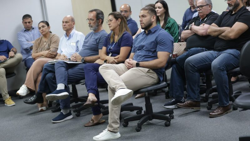 Governo do Amazonas firma acordo com empresas médicas para regularizar pagamentos de 2026