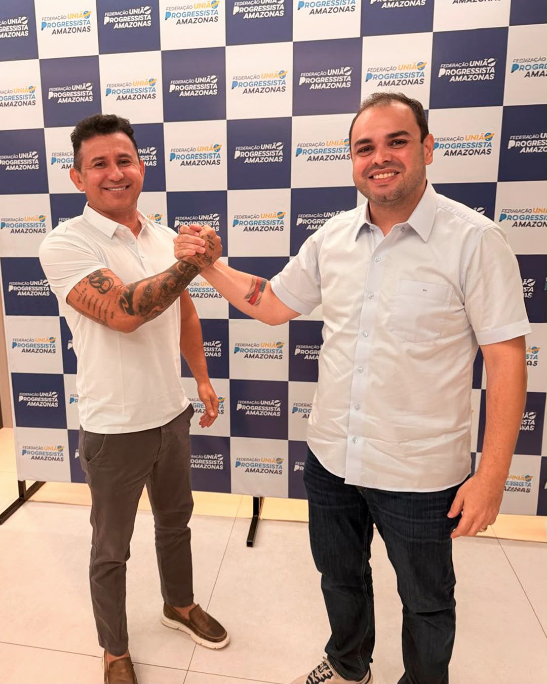 Apoio de Dr. Júnior ex-prefeito de Juruá, amplia força de Roberto Cidade e mexe no cenário político do interior
