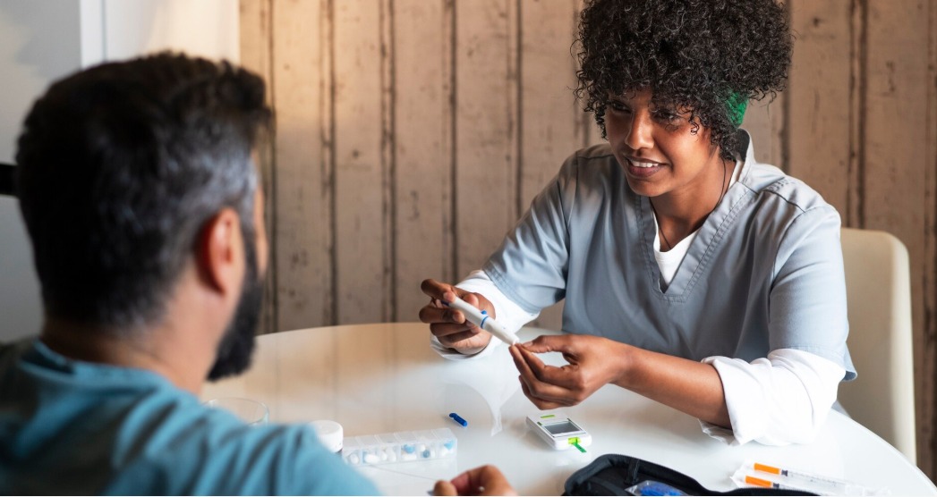 Diabetes tipo 1 e 2 exigem abordagens diferentes para diagnóstico, tratamento e prevenção