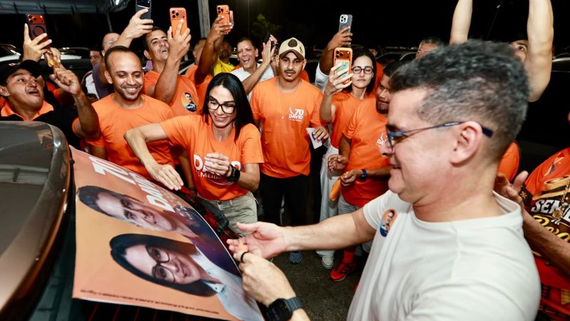 Vamos unir forças com o time que trabalha”, diz Dra. Shádia durante primeiro adesivaço da campanha
