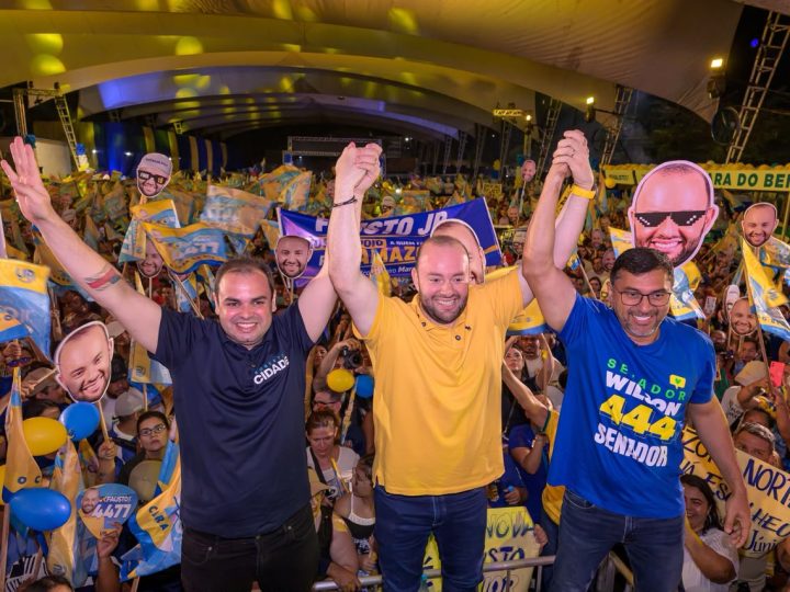 Roberto Cidade participa de ato que confirma Fausto Júnior na disputa à reeleição para deputado federal