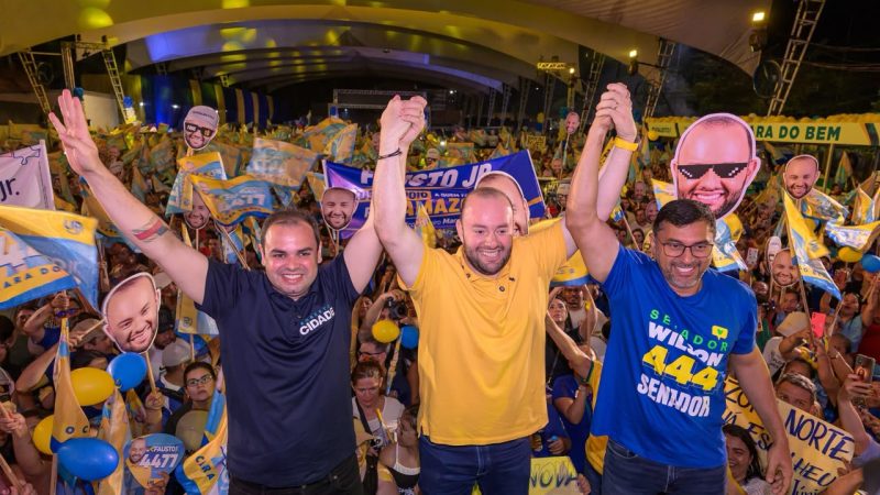 Roberto Cidade participa de ato que confirma Fausto Júnior na disputa à reeleição para deputado federal