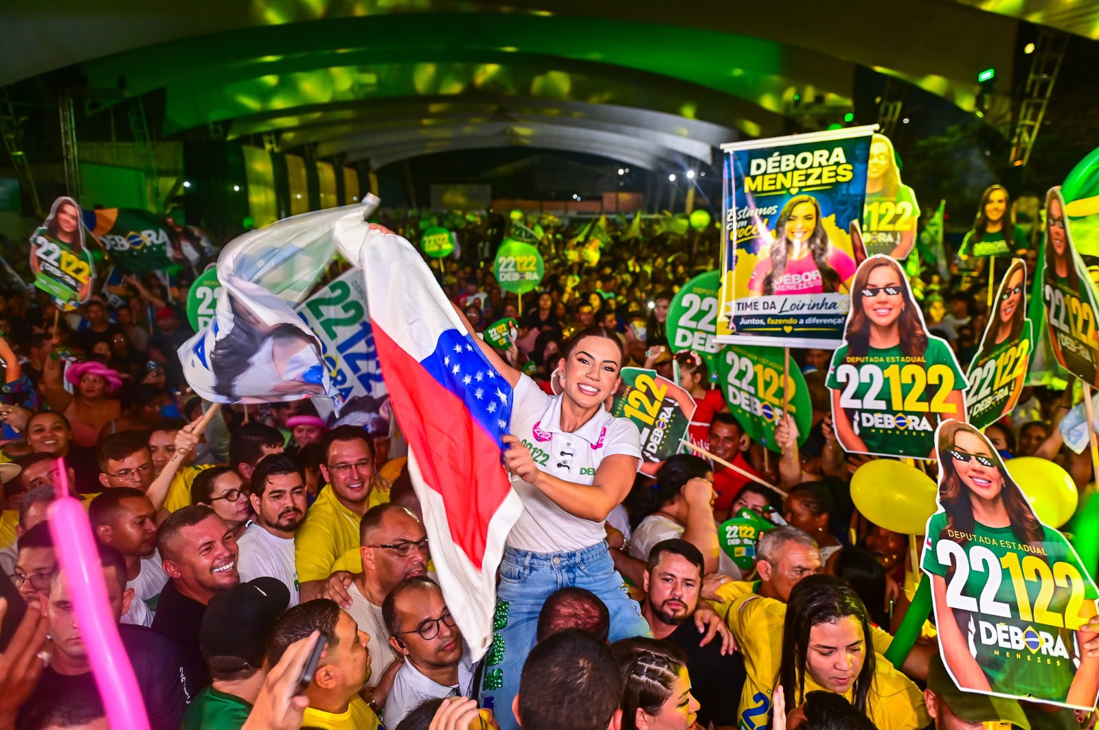 Com mais de 15 mil pessoas no Tarumã Fest, Débora Menezes lança campanha e reafirma compromisso com a defesa das crianças, famílias e das mulheres do Amazonas