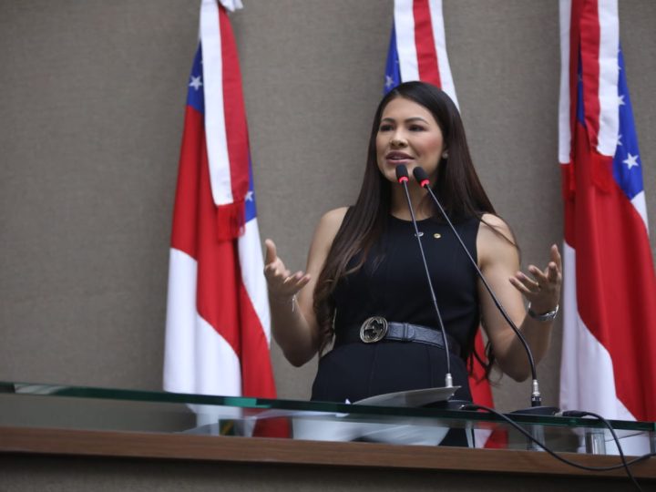 Brena Dianná defende criação de mapa digital da cultura e realização de concurso público nos 62 municípios do Amazonas