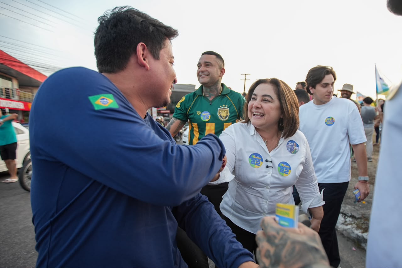 Marcada por buzinaço e apoio popular, ‘Bandeirada da Mudança’ agita divisa das zonas Norte e Leste da capital