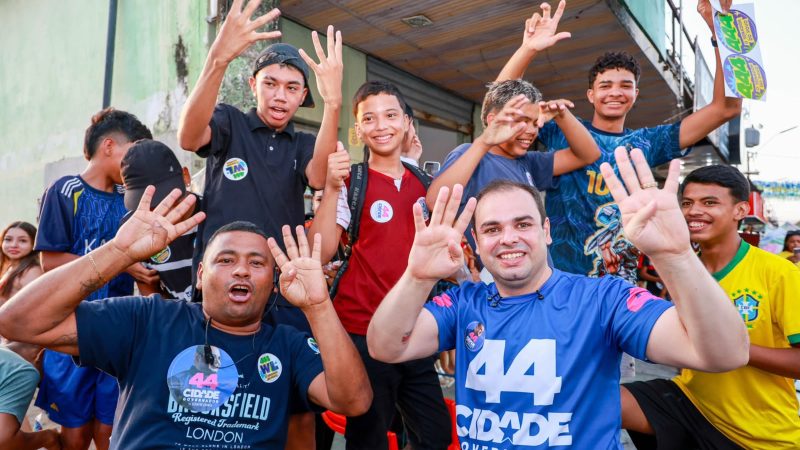 Cidade avança, Omar recua, e Projeta aponta empate técnico no Amazonas