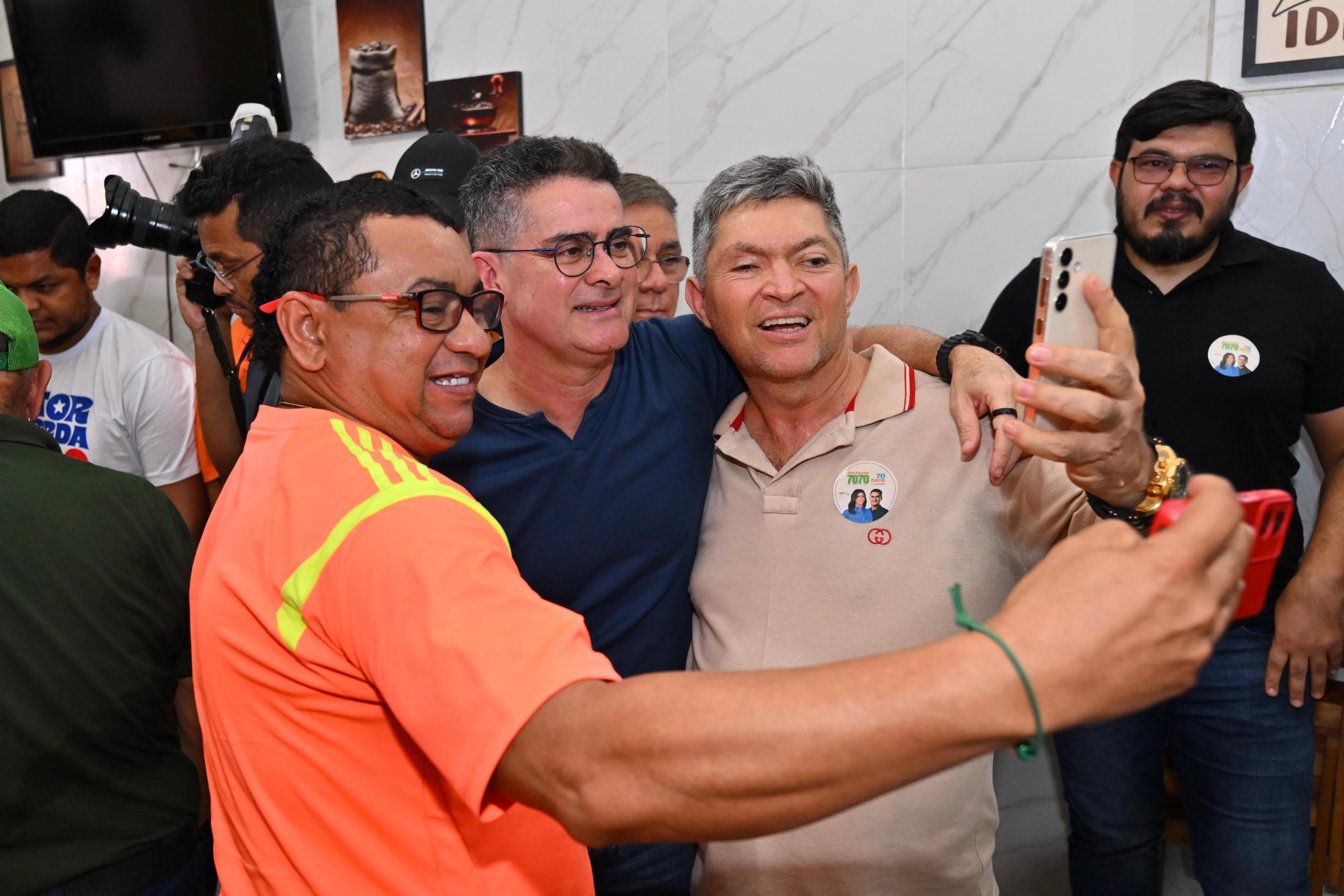 Nossa prioridade é cuidar da saúde do Amazonas”, afirma David durante agenda na Redenção