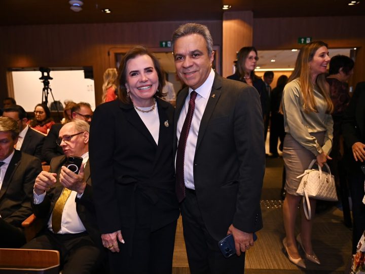 Conselheiros do TCE-AM participam de solenidade pelos 34 anos da Atricon