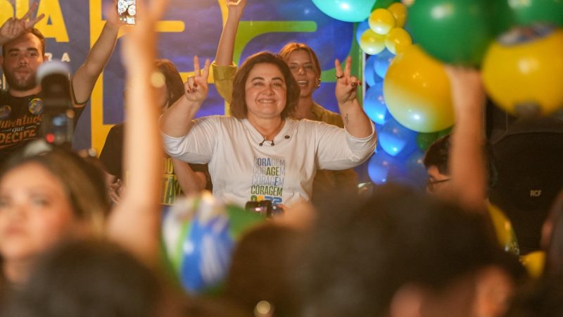 Pesquisa Veritá: Professora Maria dispara e encosta na liderança para o Governo do Amazonas