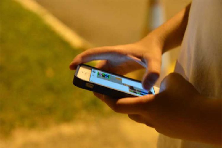 Vício em redes sociais gera riscos para o cérebro e afeta comportamento