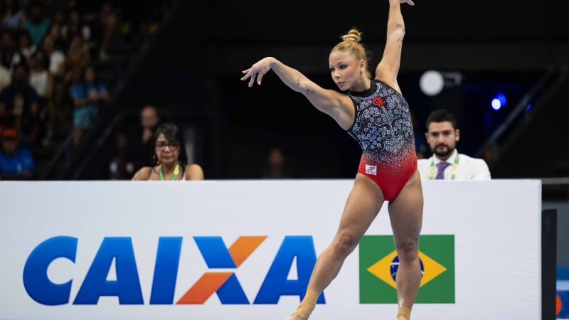 Flávia Saraiva fatura ouro na trave e no solo no Campeonato Brasileiro