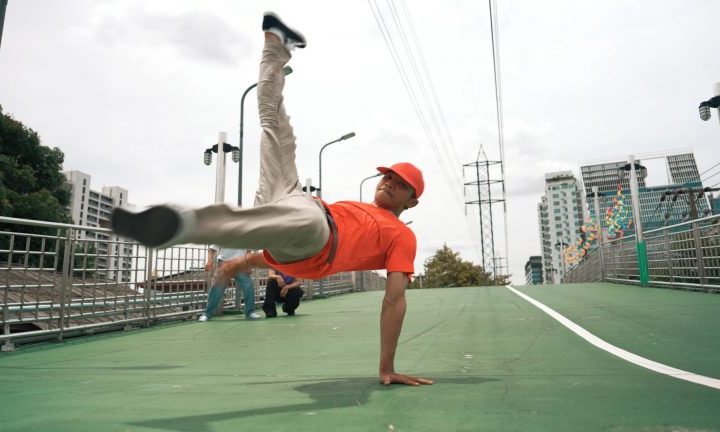 Comissão aprova proposta de adoção de hip hop nas escolas públicas