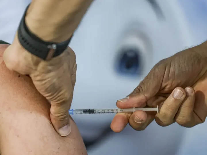 Dia D atualiza vacinação infantil e reforça alerta contra sarampo