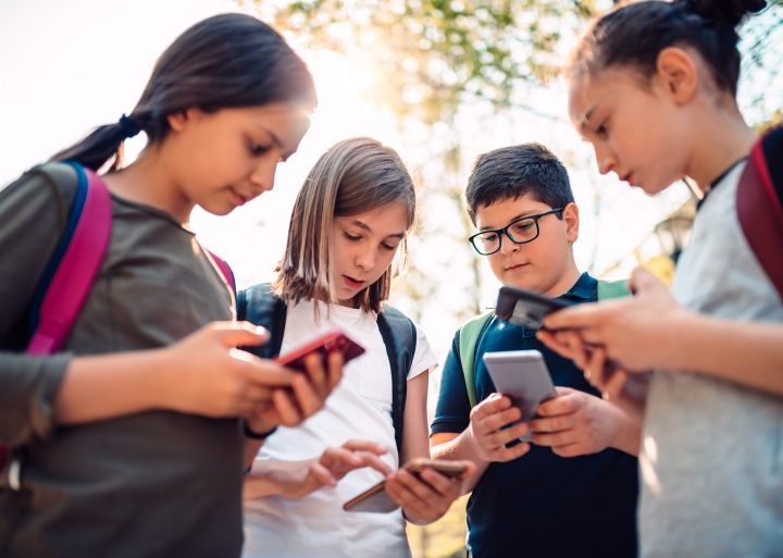 Lei aumenta penas para violência sexual digital contra crianças e adolescentes e endurece punições