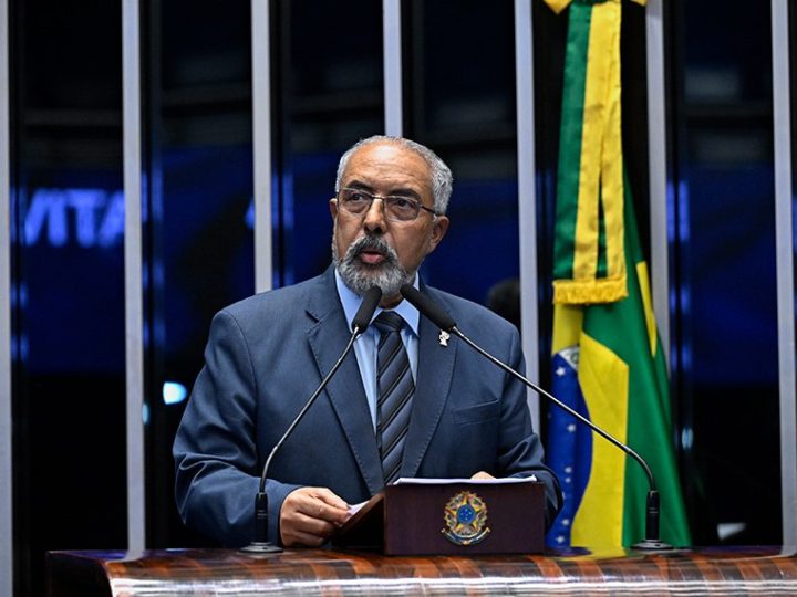Com fim do recesso, Paim diz esperar que PEC contra escala 6×1 seja votada