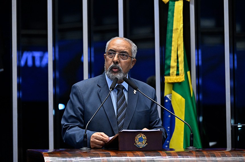 Com fim do recesso, Paim diz esperar que PEC contra escala 6×1 seja votada
