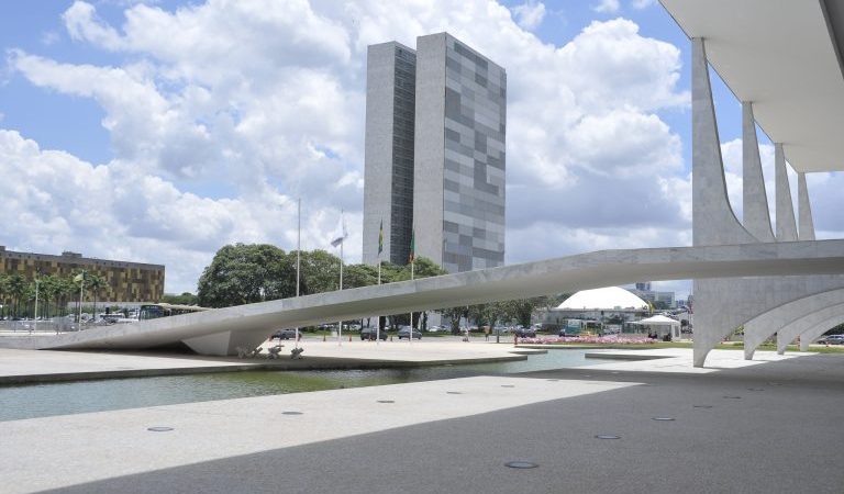Governo veta criação da Universidade Federal da Fronteira Norte no Amapá
